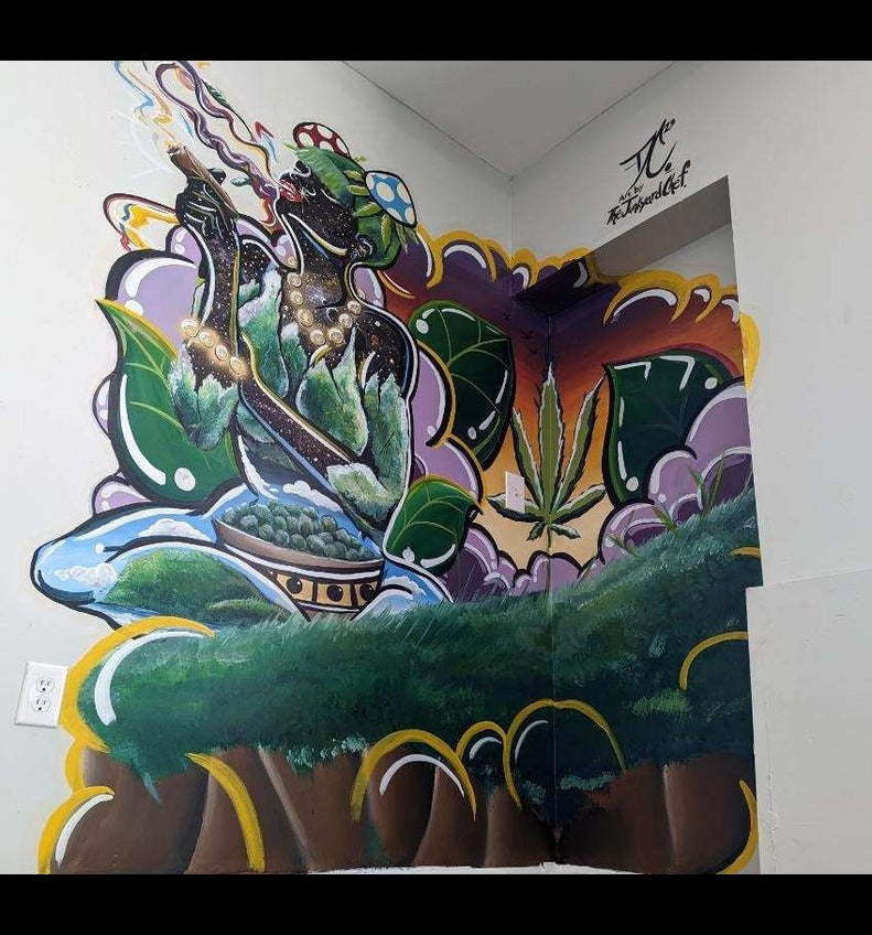 The Exotic Smoker Vape and Smoke Shop - Augusta - Georgia - Corner wall with wonderland illustration